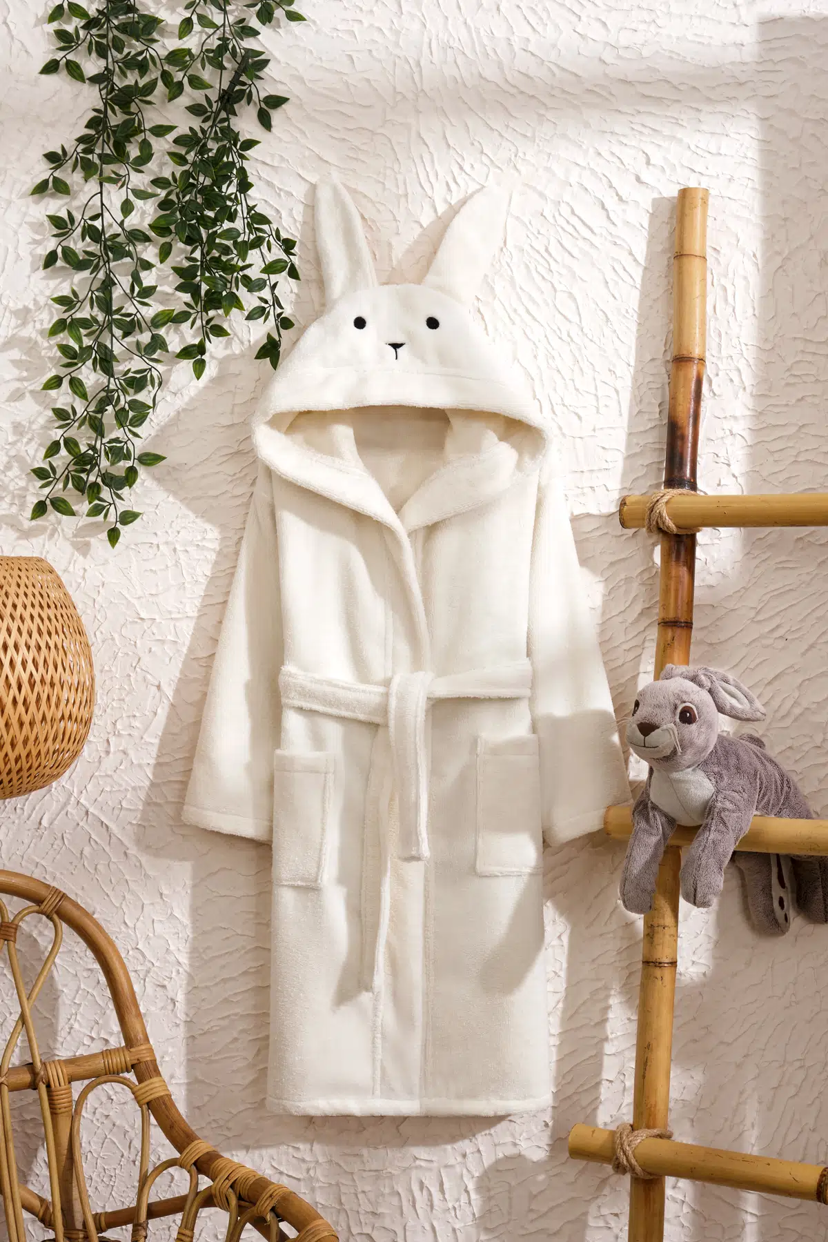 RaSerSa Çocuk Bornozu TAVŞAN Temalı - %100 Pamuk, Kapüşonlu, Unisex, Yumuşak ve Su Emici